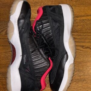 AJ 11 ie playoff Nike Jordan 11s